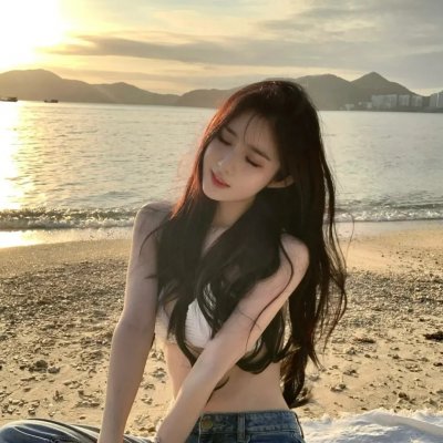 绯红色的窗帘