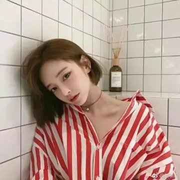 游荡街头